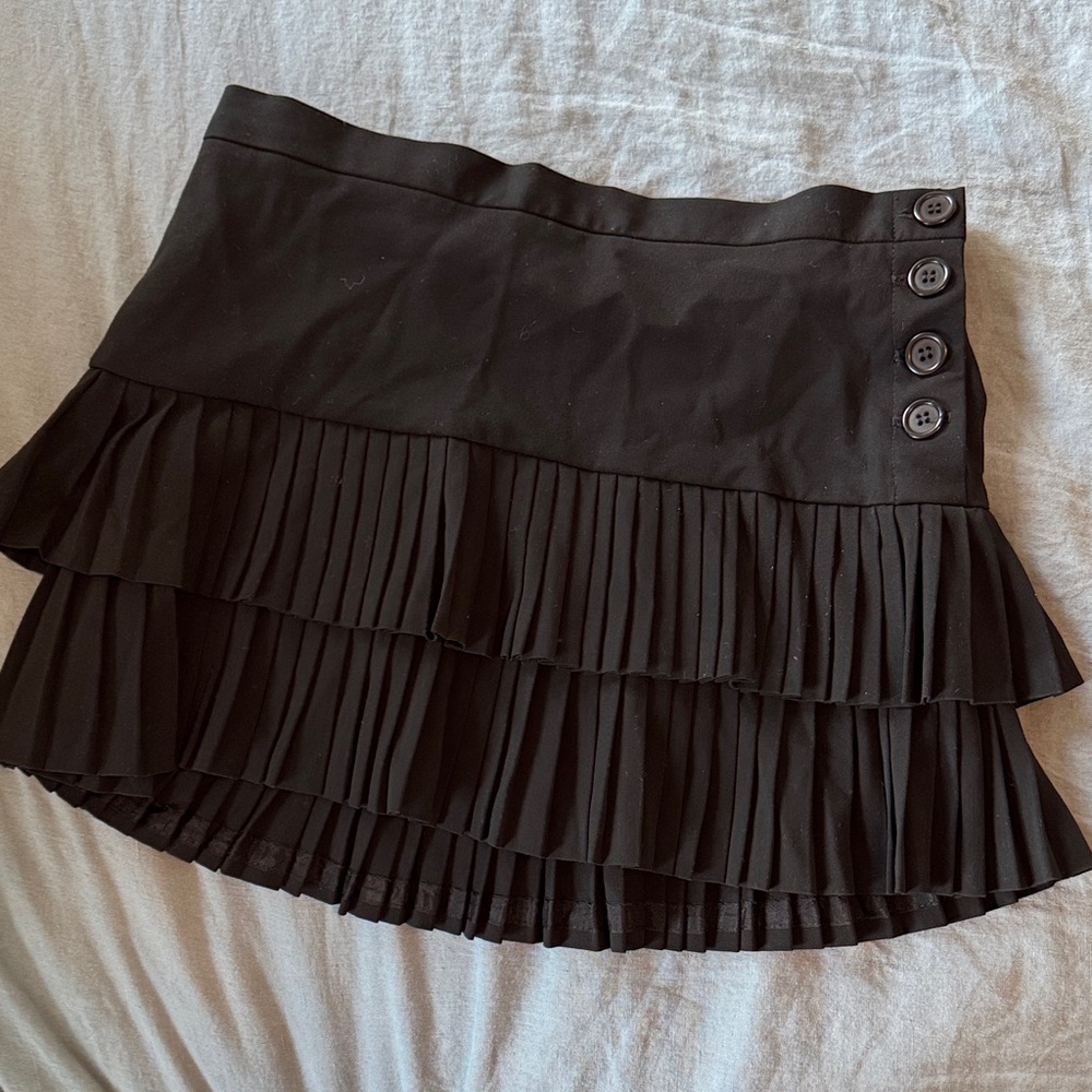 BCBGMaxAzria Black Tiered mini Skirt